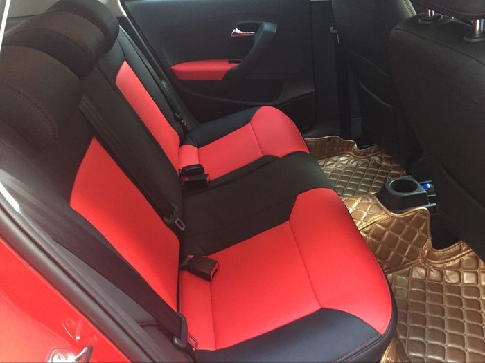 大众polo真皮座椅 座椅皮套 专用包套-翻毛皮 门板包皮>